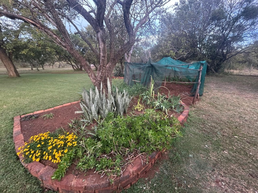 4 Bedroom Property for Sale in Hartbeesfontein AH North West
